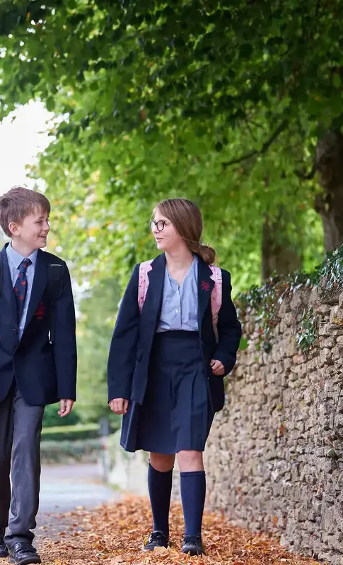 Rendcomb College pupils walking to school