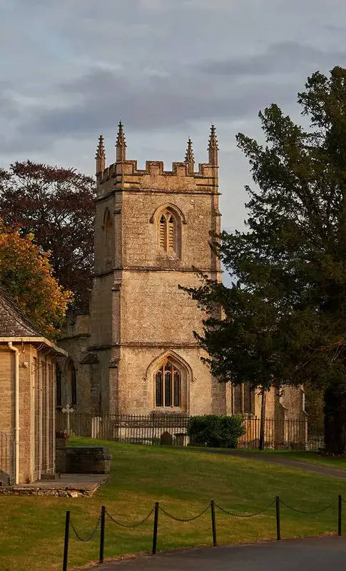 Rendcomb College grounds