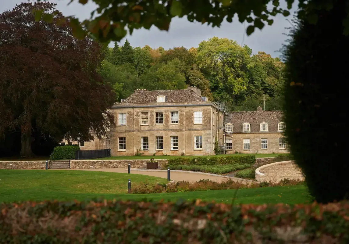 Rendcomb College grounds